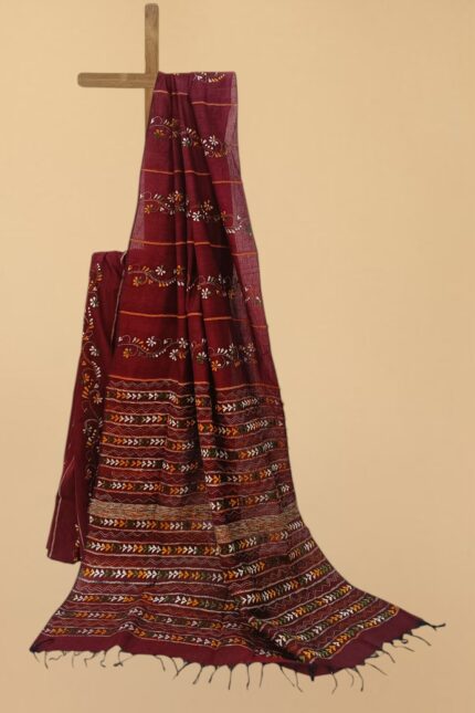 # The Garnet Hearth: Maroon Khesh Kantha Saree